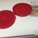 Big Top Cookie Silicone Bakeware Makes 25x Bigger Than Regular