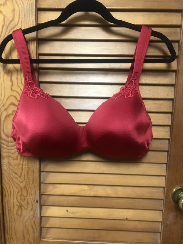 Curvation Red Bra 42C - Wireless Full Coverage Lightly Padded