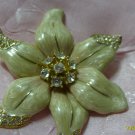 flowerd brooch