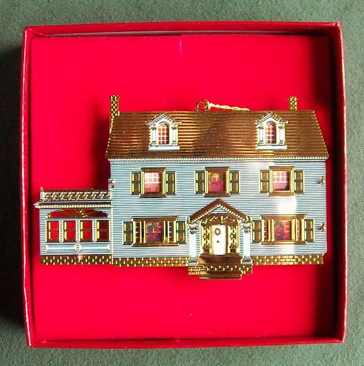 Bing & Grondahl Denmark Collection Ornament 1920s House
