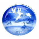 1975 The Ugly Duckling Desiree Old Copenhagen Blue Christmas Plate