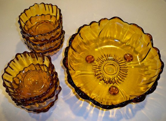 Vintage Heavy Amber Glass Sunflower Footed Serving Salad Bowl with 6 ...