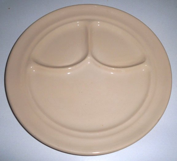 Vintage Buffalo China Cafe Restaurant Ware Tan Divided Grill Dinnerplate - Set of 2