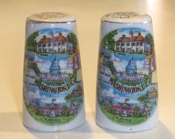 Vintage Souvenir Washington DC Salt and Pepper Shakers MIJ