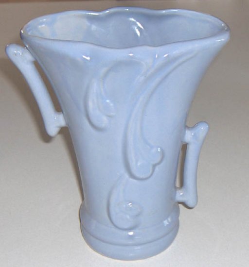 Vintage Gonder H 56 Matte Blue Vase 8 1 4