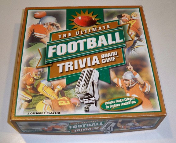 Outset Media 2004 - The Ultimate Football Trivia Board Game