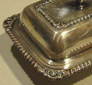 Vintage Silver Plated Oneida Ltd Small Covered Butter Dish
