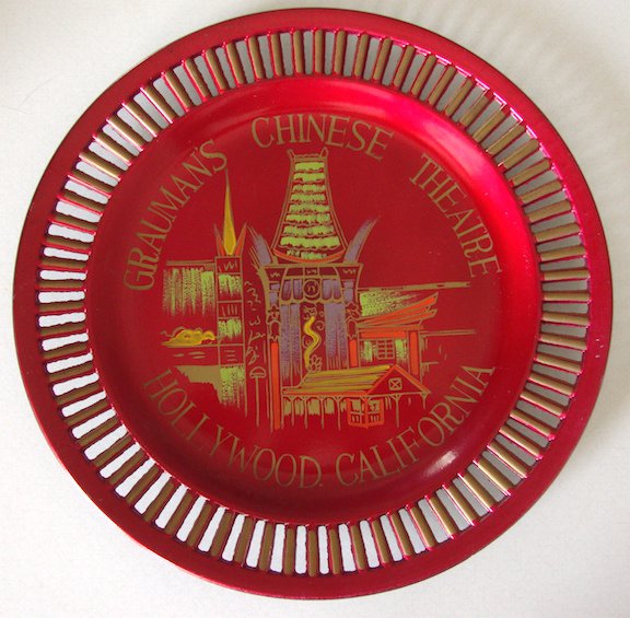 Vintage Souvenir Grauman's Chinese Theater Hollywood CA Laquerware Serving Tray
