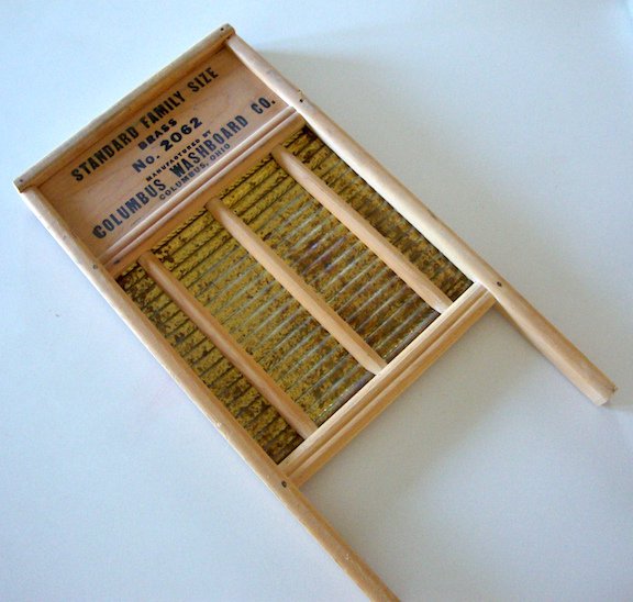 Vintage MaidRite No 2062 Washboard Columbus Washboard Co.