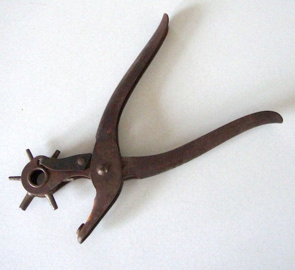 Vintage Sargent & Co Leather Rotating 6 Hole Punch