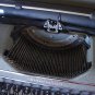 Vintage 1946 Underwood Portable Typewriter & Case