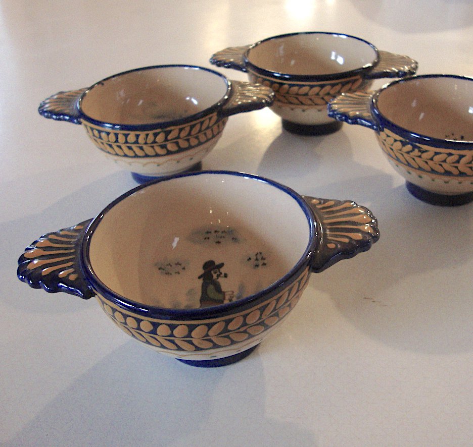 Vintage HB Quimper French Porringer Lug Soup Bowls - Bols a Oreilles / Two Handles - Set of 4