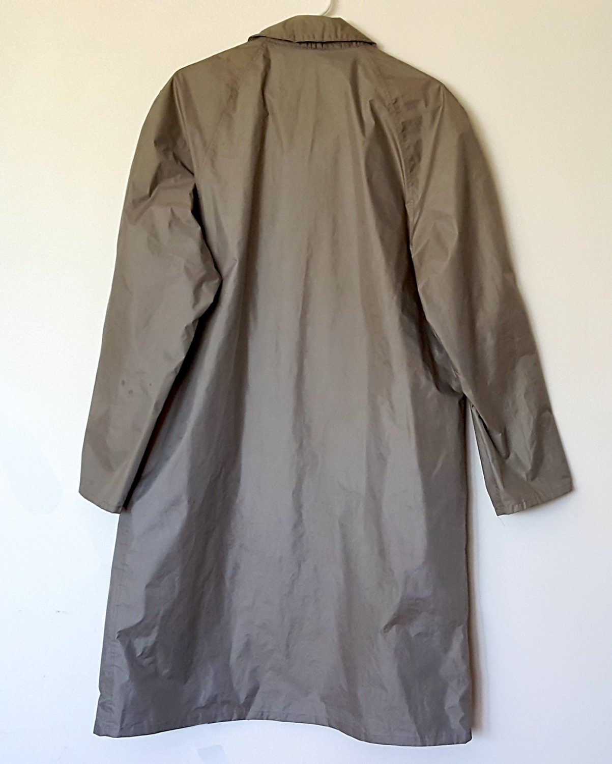 Vintage Globetrotter by Rainfair Vinyl Raincoat Size 38
