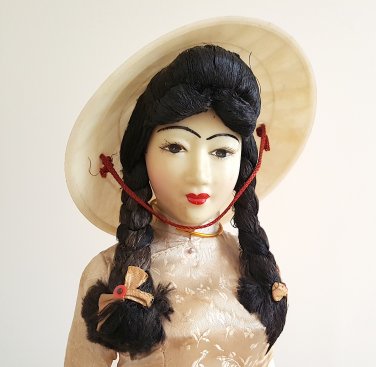 Vintage 1960s Vietnamese Souvenir Plastic Doll - 16&acirc;��