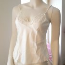 Vintage 1990s Warner's Collector's Items Lace Camisole Lingerie - Size 34 Vintage 1990s Warner's Collector's Items Lace Camisole Lingerie - Size 34