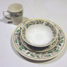 Vintage Gibson GID141 Holly 4 Pc Place Setting