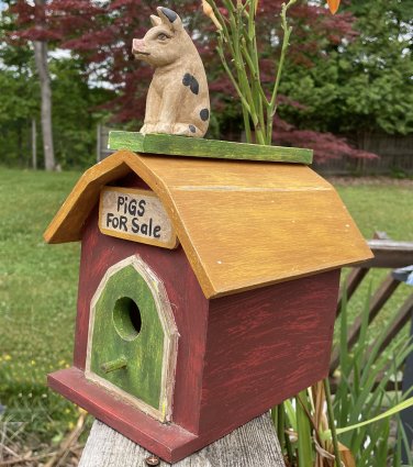 Vtg Hand-Painted Wood Barn Bird House with Pig on Roof - Philippines