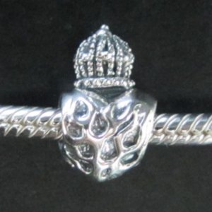 Heart of crown bead sterling silver