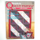 Simplicity Quilt It Yourself Log Cabin Paperback Booklet 1994 Simplicity Quilt It Yourself Log Cabin Paperback Booklet 1994