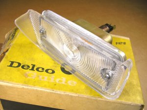 1969 Pontiac Tempest side marker lamp NOS RH