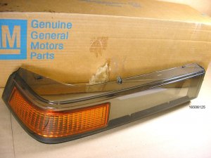 1987 88 Pontiac Tail lamp lens RH only NOS P# 16506125