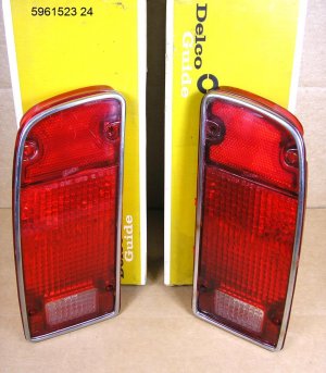 1970 Pontiac fullsize NOS tail lamp lens pair