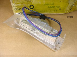 1966 Bonne Cat 2 + 2 NOS parking lamp assembly  RH