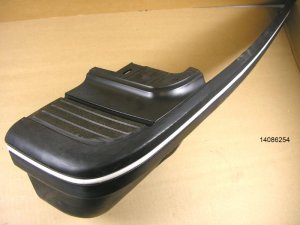 1984 90 Chevy Celebrity Wagon NOS bumper extension