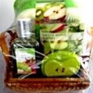 BODY NATURE'S SWEET APPLE KIWI 4 PC MINI BATH SET W/ WOVEN BASKET