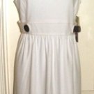 MUSE SLEEVELESS IVORY WOMEN'S DRESS W/ LARGE COLLAR, SIZES 4 MUSE SLEEVELESS IVORY WOMEN'S DRESS W/ LARGE COLLAR, SIZES 4
