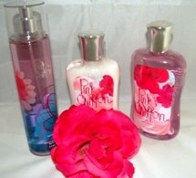 BATH & BODY WORKS PINK CHIFFON 3 PC BATH GIFT SET