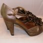 MADELINE WOMEN'S GEORGI OLD GOLD 4" OPEN TOE ANKLE STRAP HEEL SIZE 8