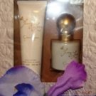 FANCY LOVE 2 PC WOMEN'S PERFUME AND BODY GIFT SET FANCY LOVE 2 PC WOMEN'S PERFUME AND BODY GIFT SET