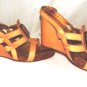 APEPAZZA WOMENS GREEN STRAPPY WEDGE SANDAL SIZE 7M