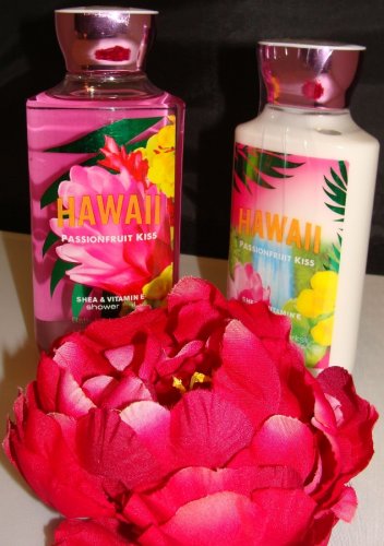 BATH & BODY WORKS HAWAII PASSIONFRUIT KISS 2 PC BATH SET