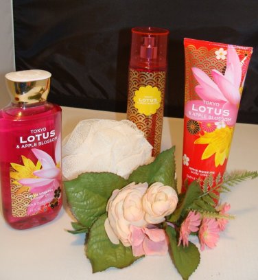 B & BW TOKYO LOTUS & APPLE BLOSSOM 3 PC BATH AND BODY SET