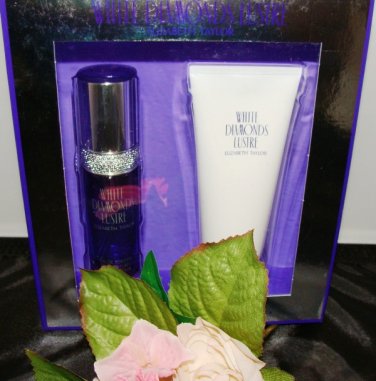 ELIZABETH TAYLOR WHITE DIAMOND LUSTRE 2 PC WOMEN'S 1 OZ PERFUME GIFT SET