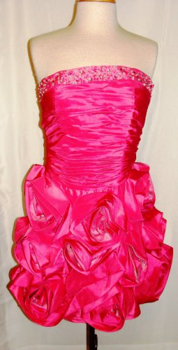 CINDERELLA SHORT HOT PINK SPECIAL OCCASION DRESS SIZE 4