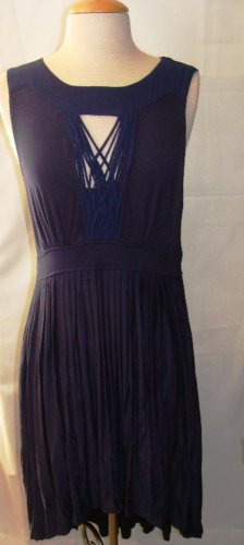 GRACIA SLEEVELESS NAVY HI-LOW PLEATED DRESS SIZE LG