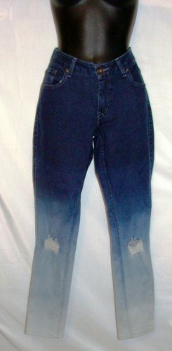 PZI TWO TONE NAVY & LIGHT BLUE DISTRESSED JEANS SIZE 4