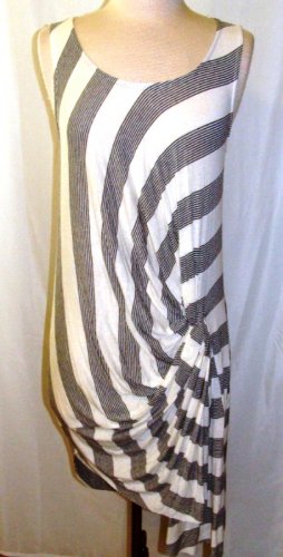 MYSTREE BLACK/WHITE SHORT SLEEVE DRESS SIZE, LG