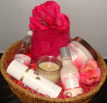 HEALING GARDEN 5 PC PASSIONATE ROSE BATH SET
