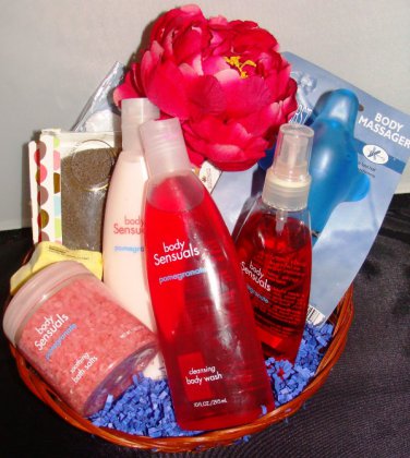 BODY SENSUALS POMEGRANATE 10 PC BATH & FOOT BASKET SET