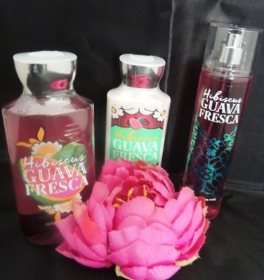 BATH & BODY WORKS HIBISCUS GUAVA FRESCA 3 PC BATH SET