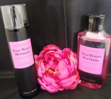 BATH & BODY WORKS RASPBERRY & PINK LILY 2 PC BATH SET