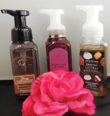 BATH & BODY WORKS 3 PC FOAMING HAND SOAP