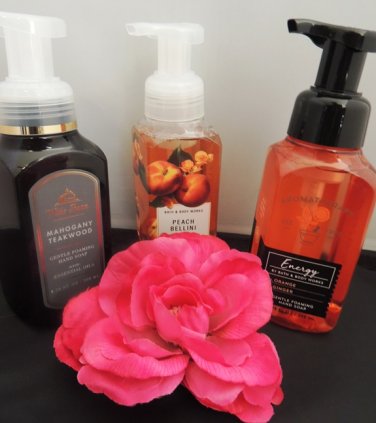 BATH & BODY WORKS 3 PC FOAMING HAND SOAP