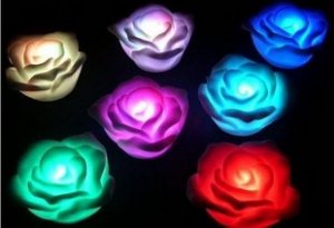 12pcs Electronic LED 7 Color Change Roses Novelty Lights