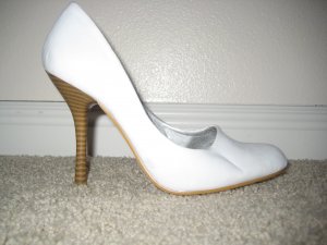 Leather White Pumps