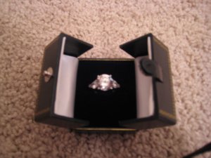 3 Stone Britney Spears Inspired Solig White Gold Ring